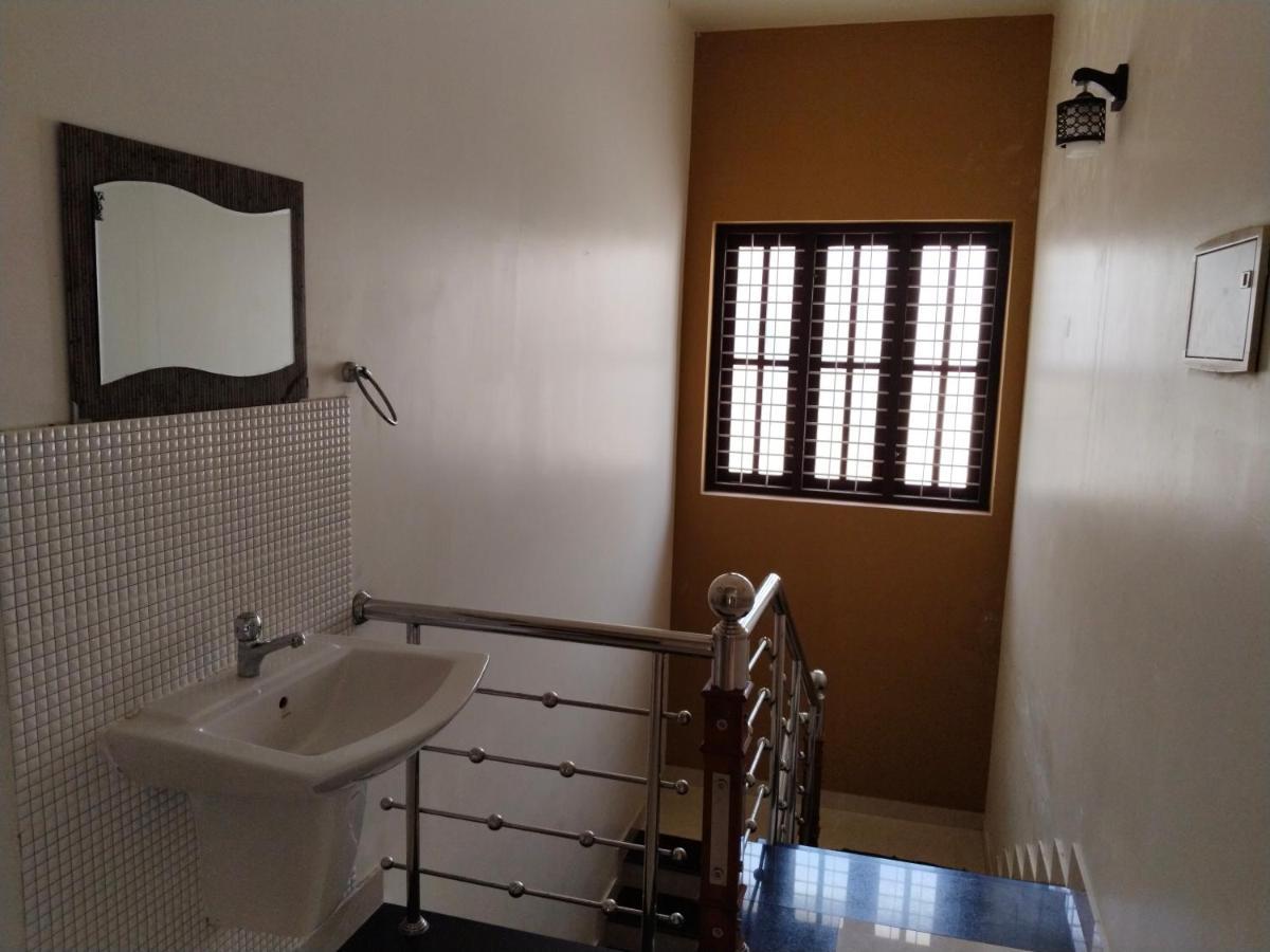 Bliss On The Bay Apartment Varkala Exterior photo